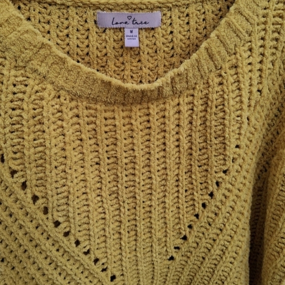 Love Tree Mustard Yellow Crew Neck Sweater. - Picture 4 of 4